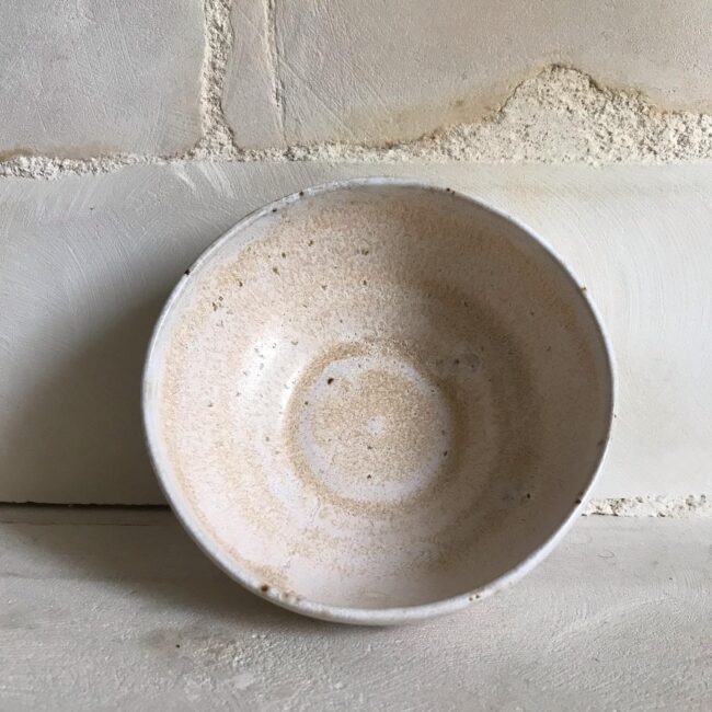 Creme and gold sprinkled bowl by Antonia Hinterleitner, Credit: Pot.tonic