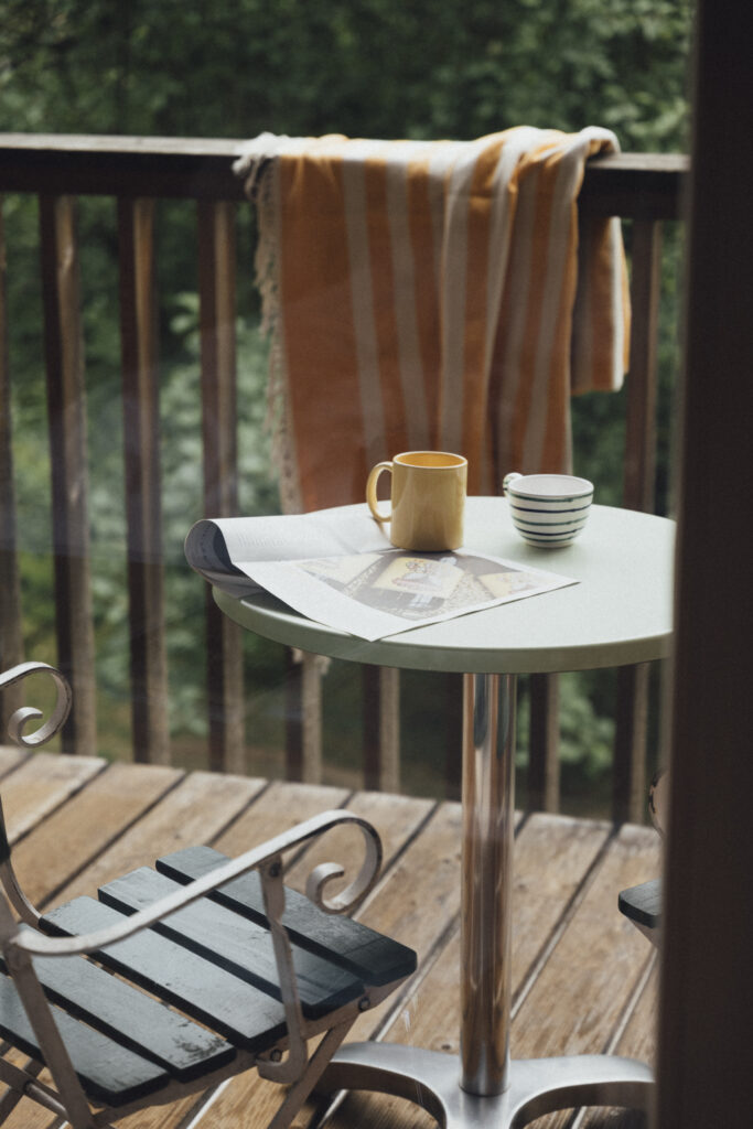 Balcony Breakfast at Pension Obertrum, Salzburg; Credit: Pension Obertrum