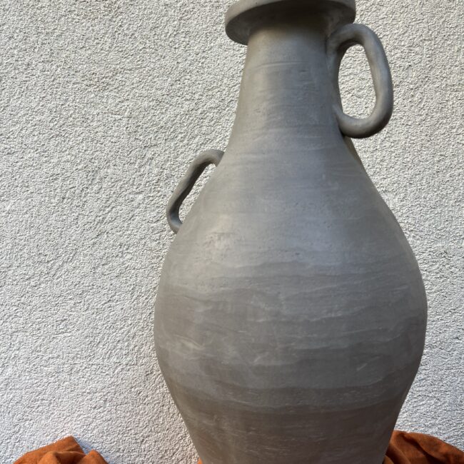 unfired handbuilt vase from grey clay body by Antonia Hinterleitner